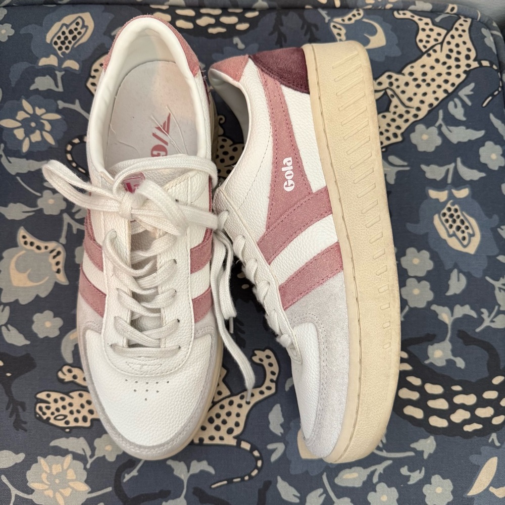 Gola Women's White and Pink Retro Sneakers
